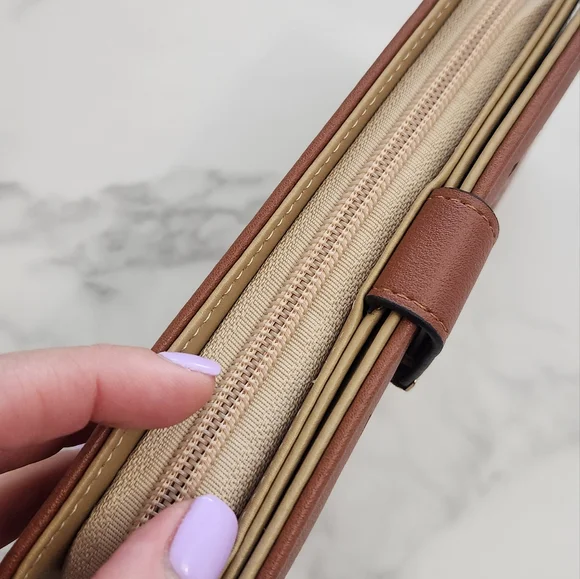 Spring & Summer Pu Leather Brown Leaf Cutout Women's Wallet - Picture 8 of 15